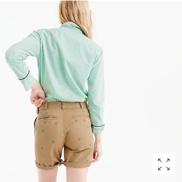 NWT J Crew Boyfriend chino shorts -embroidered 🌴 - Picture 2 of 7